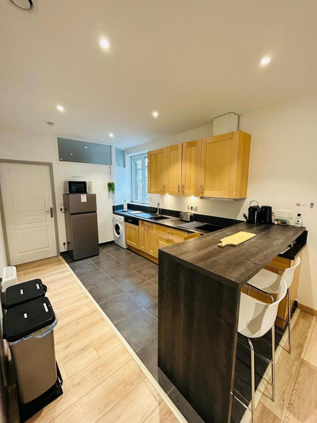 L'Etape Des Sacres Apartment Reims Exterior foto