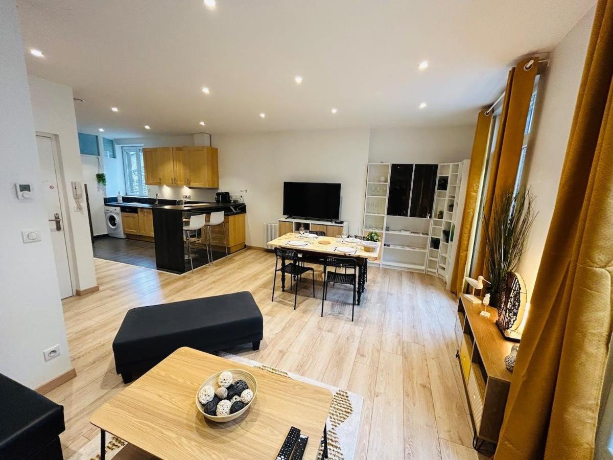L'Etape Des Sacres Apartment Reims Exterior foto